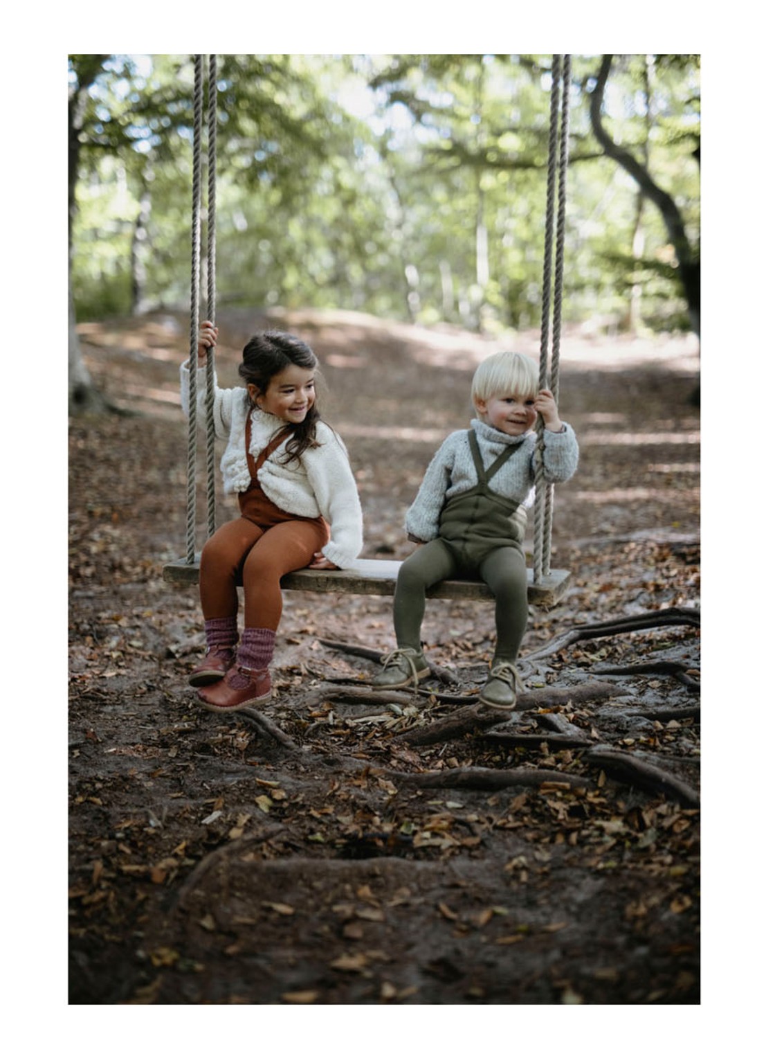 Silly Silas Fijngebreide legging met bretels - detail 6 cognac