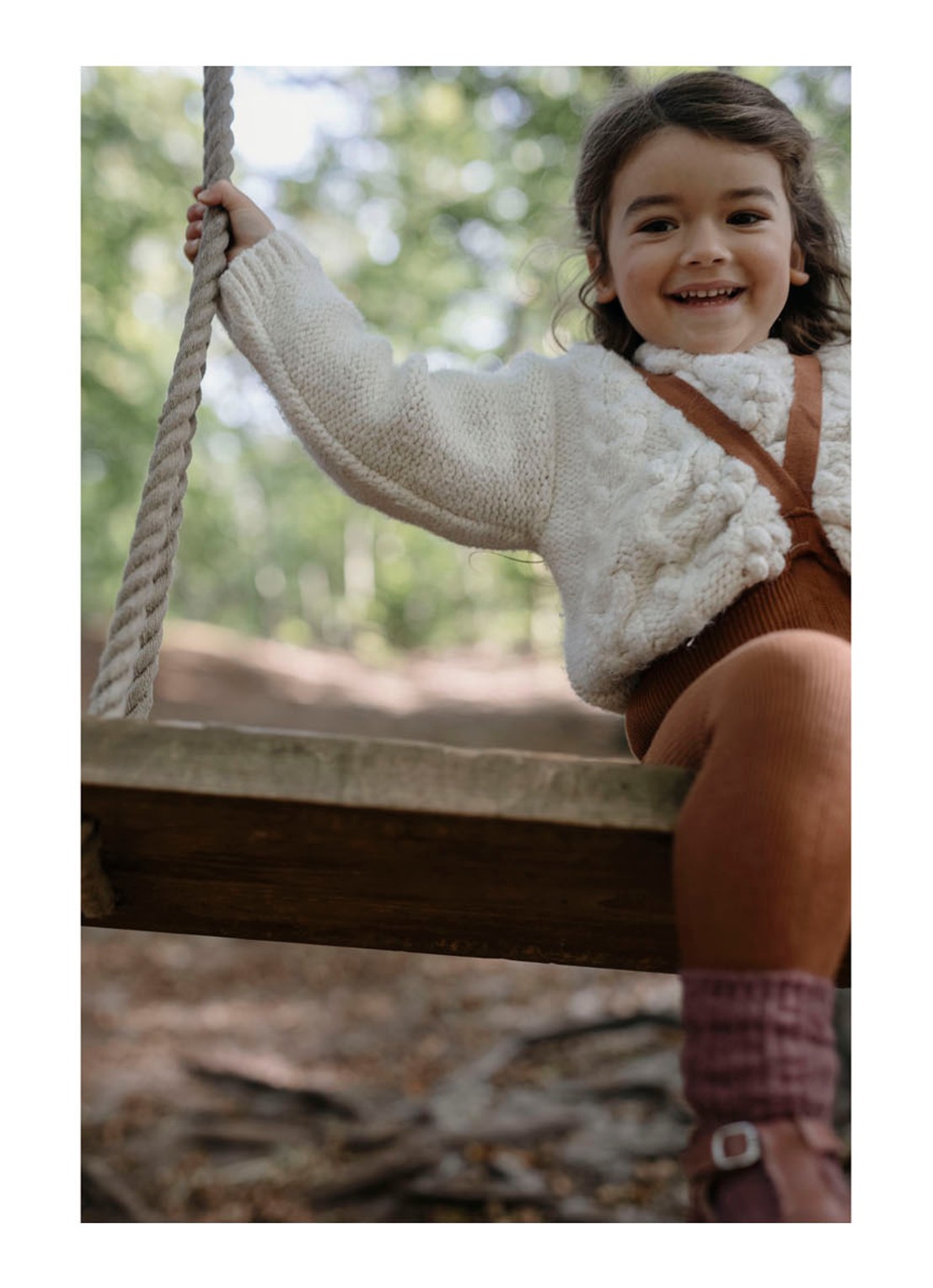 Silly Silas Fijngebreide legging met bretels - voorkant 2 cognac
