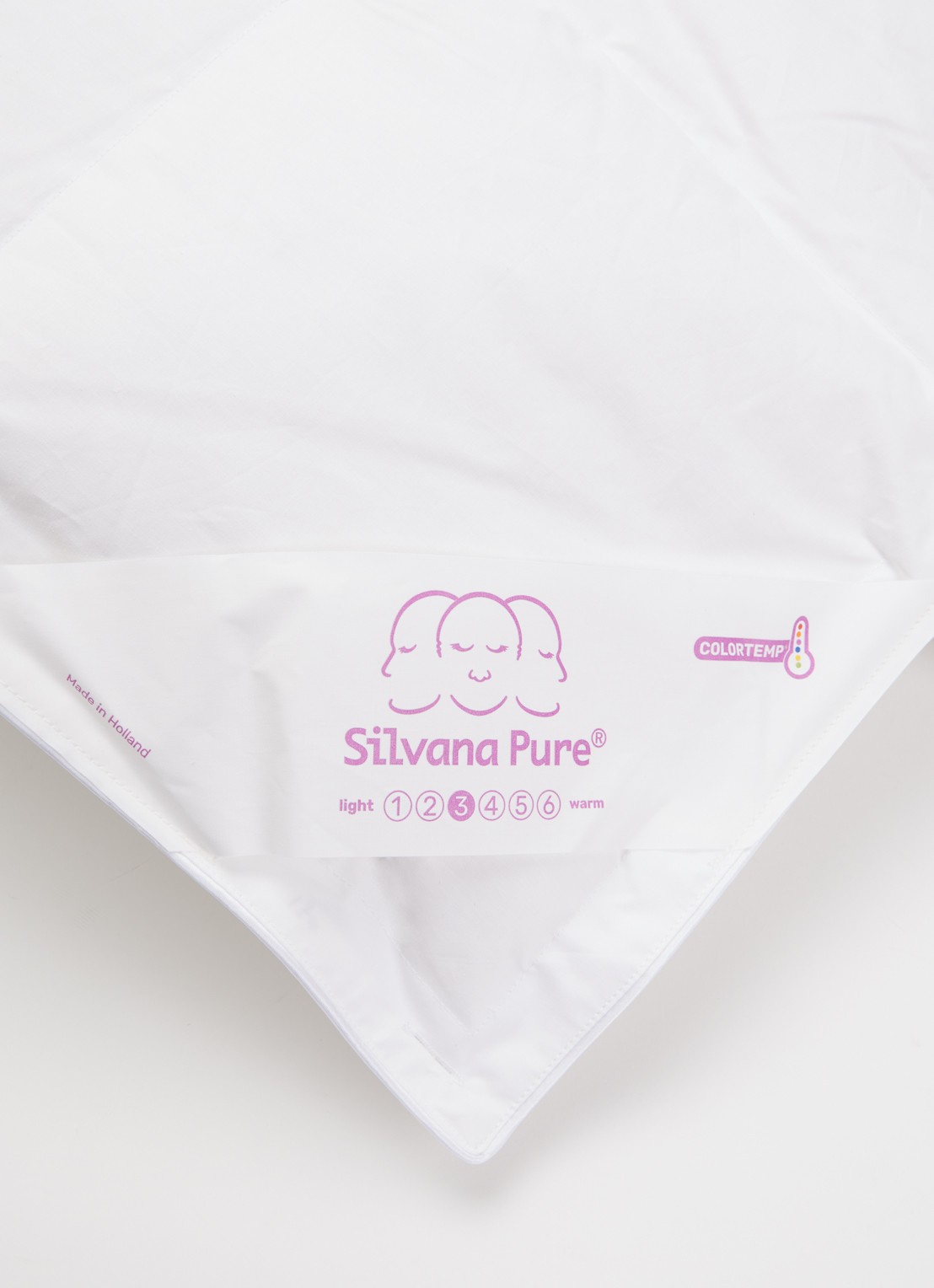 Silvana Pure Medium Light Paars solo dekbed met donsvulling - voorkant 2 wit