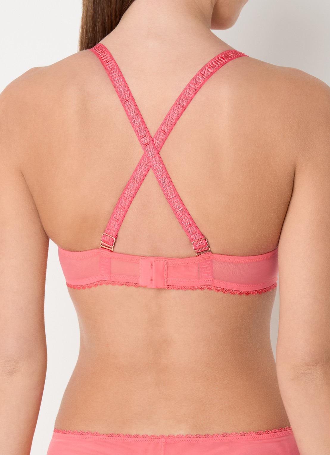 Simone Pérèle Allure push-up bh met uitneembare vulling en overlay van kant - detail 3 koraal