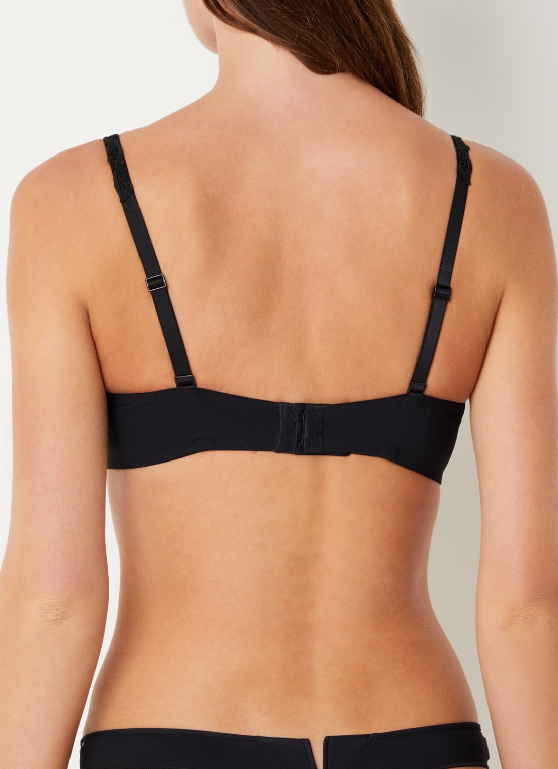Simone Pérèle Saga balconette bh van mesh - achterkant 3 zwart