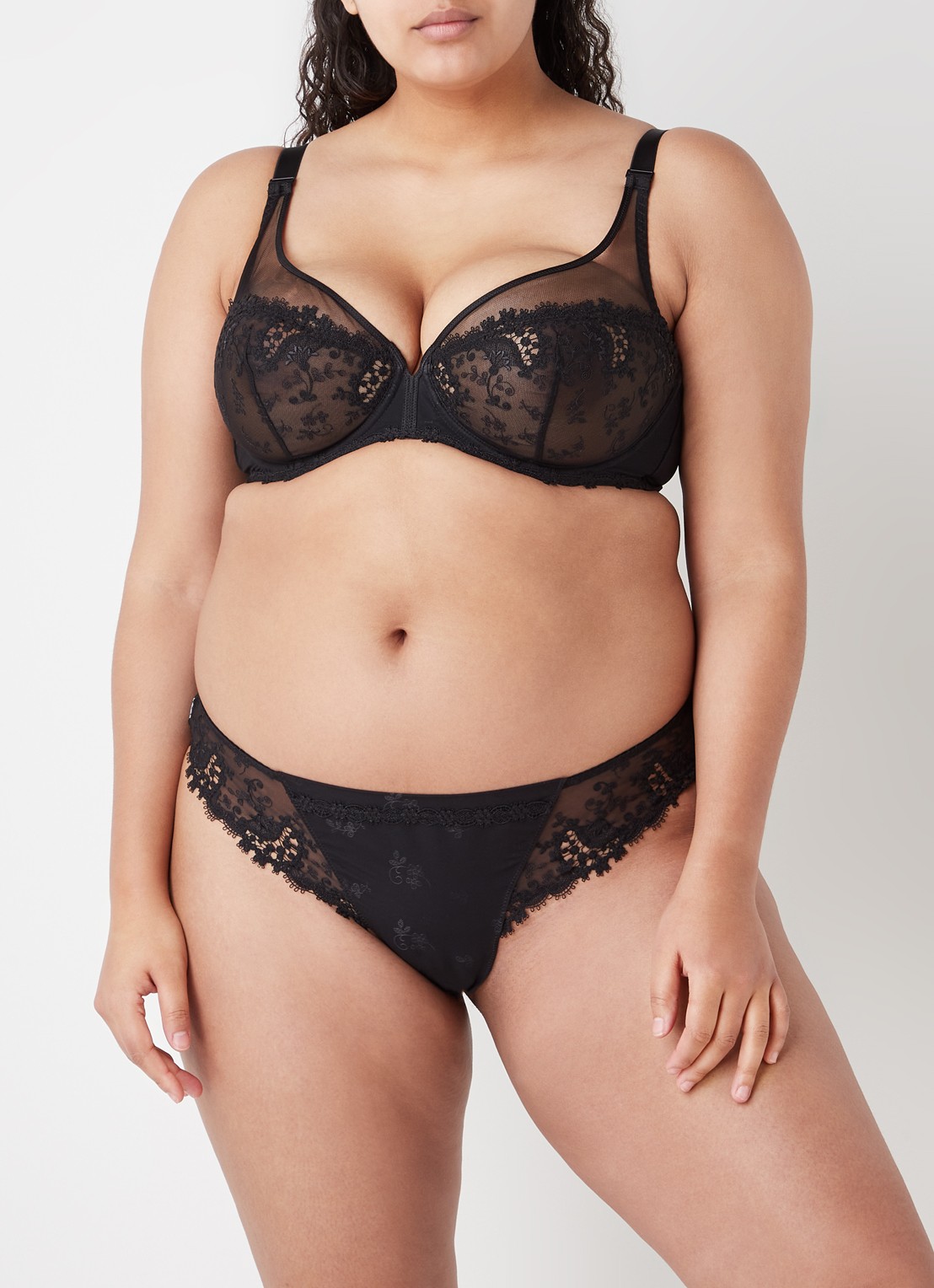Simone Pérèle Wish string - voorkant 4 zwart
