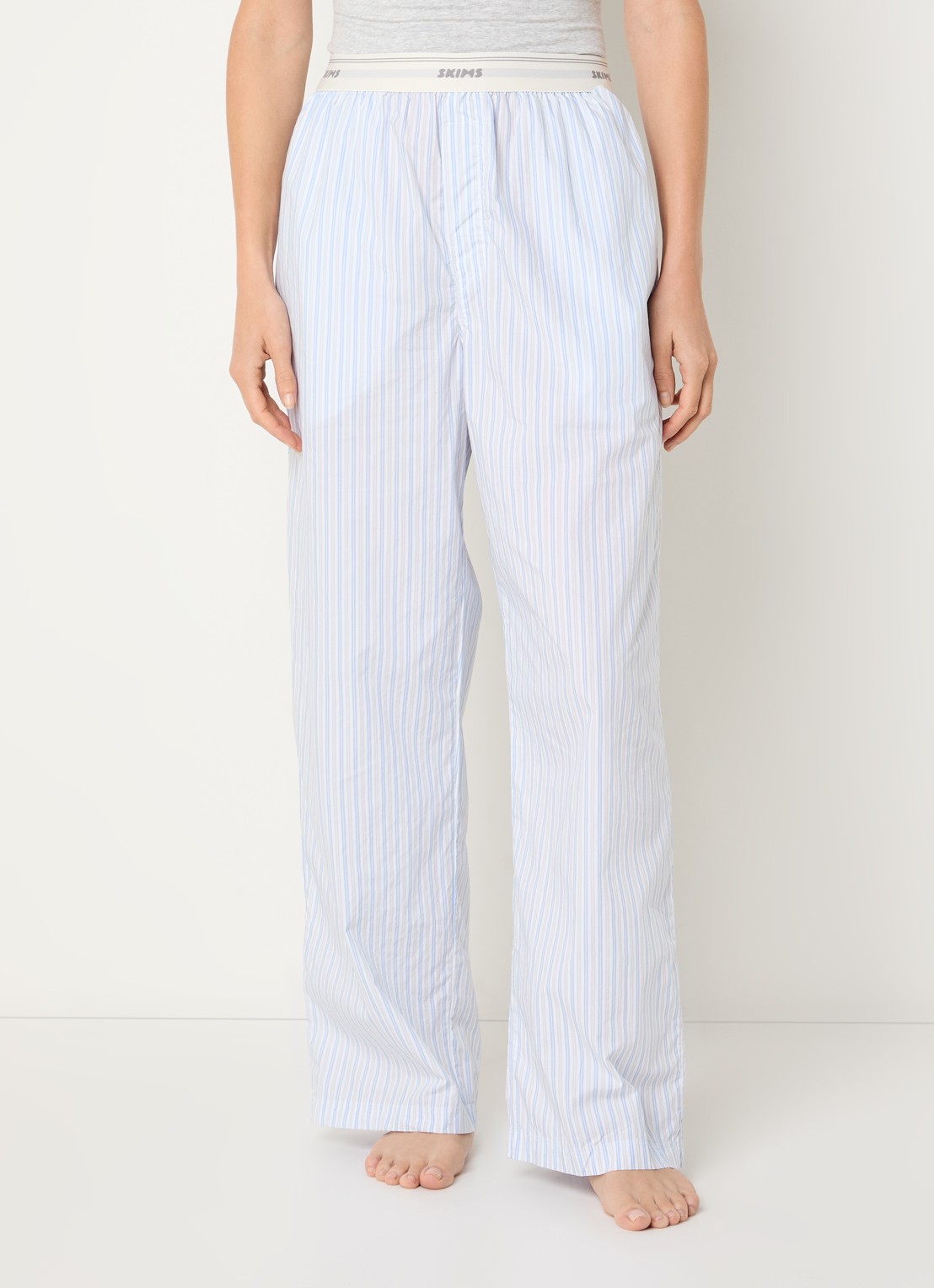 SKIMS Coton Poplin loungebroek met logoband - detail 2 blauw