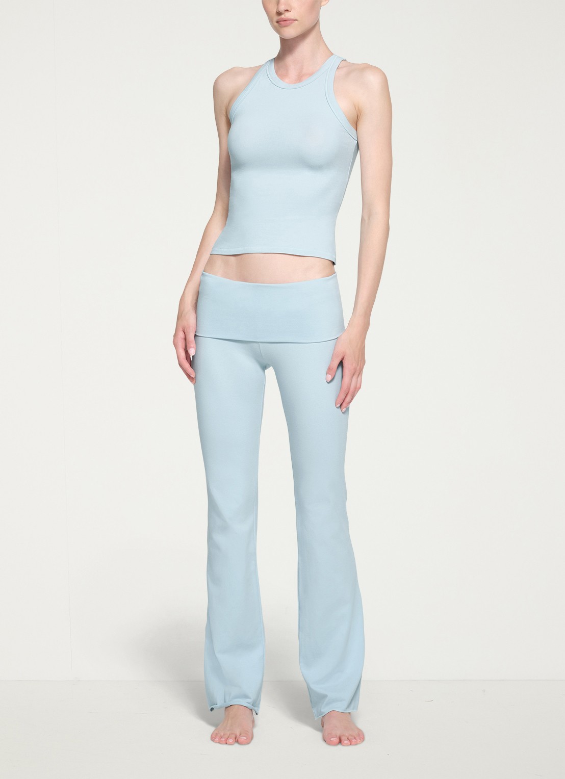 SKIMS Cotton Jersey mid waist straight fit loungebroek  - detail 3 lichtblauw