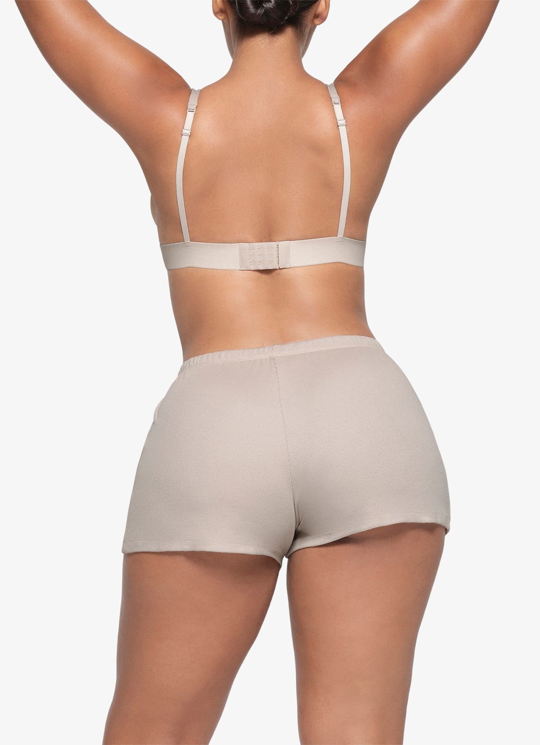SKIMS Cotton Rib korte broek met ribstructuur - achterkant 2 grijs
