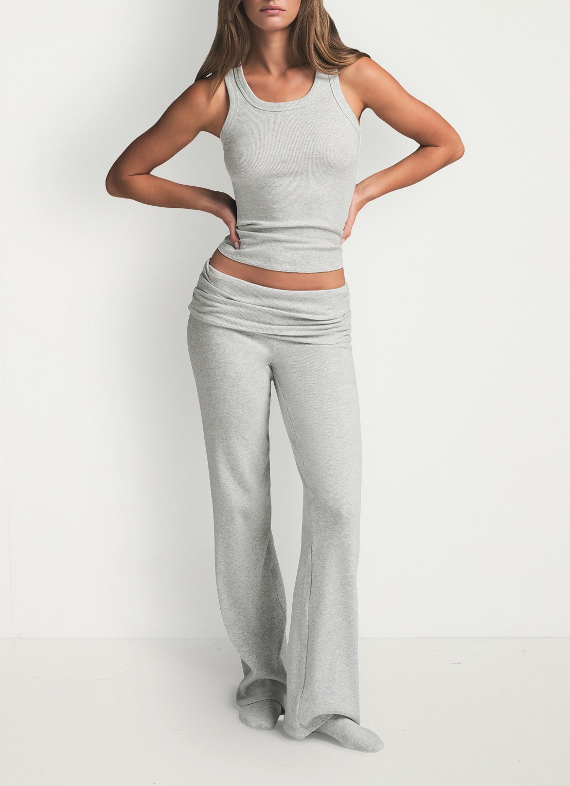 SKIMS Cotton Rib tanktop met ronde hals - voorkant 4 light heather grey
