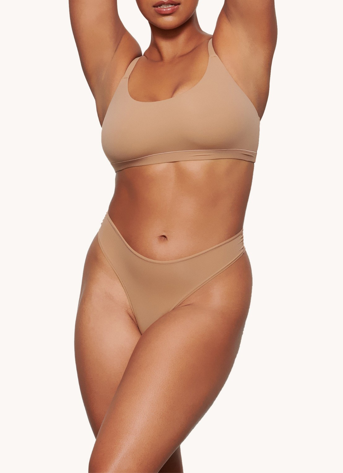 SKIMS Fits Everybody bralette zonder vulling - detail 2 lichtbruin