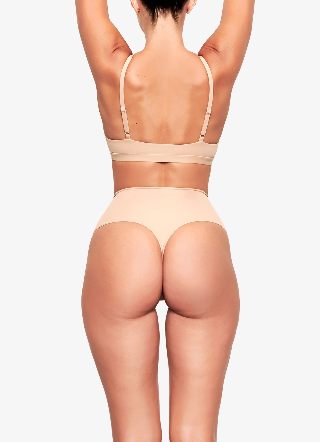 SKIMS Fits Everybody high waist string  - achterkant 3 naturel