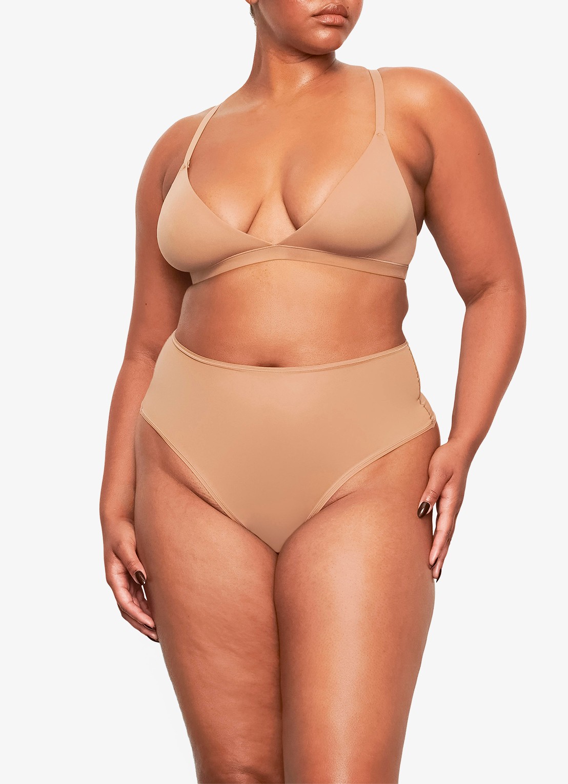 SKIMS Fits Everybody high waist string  - detail 3 beige