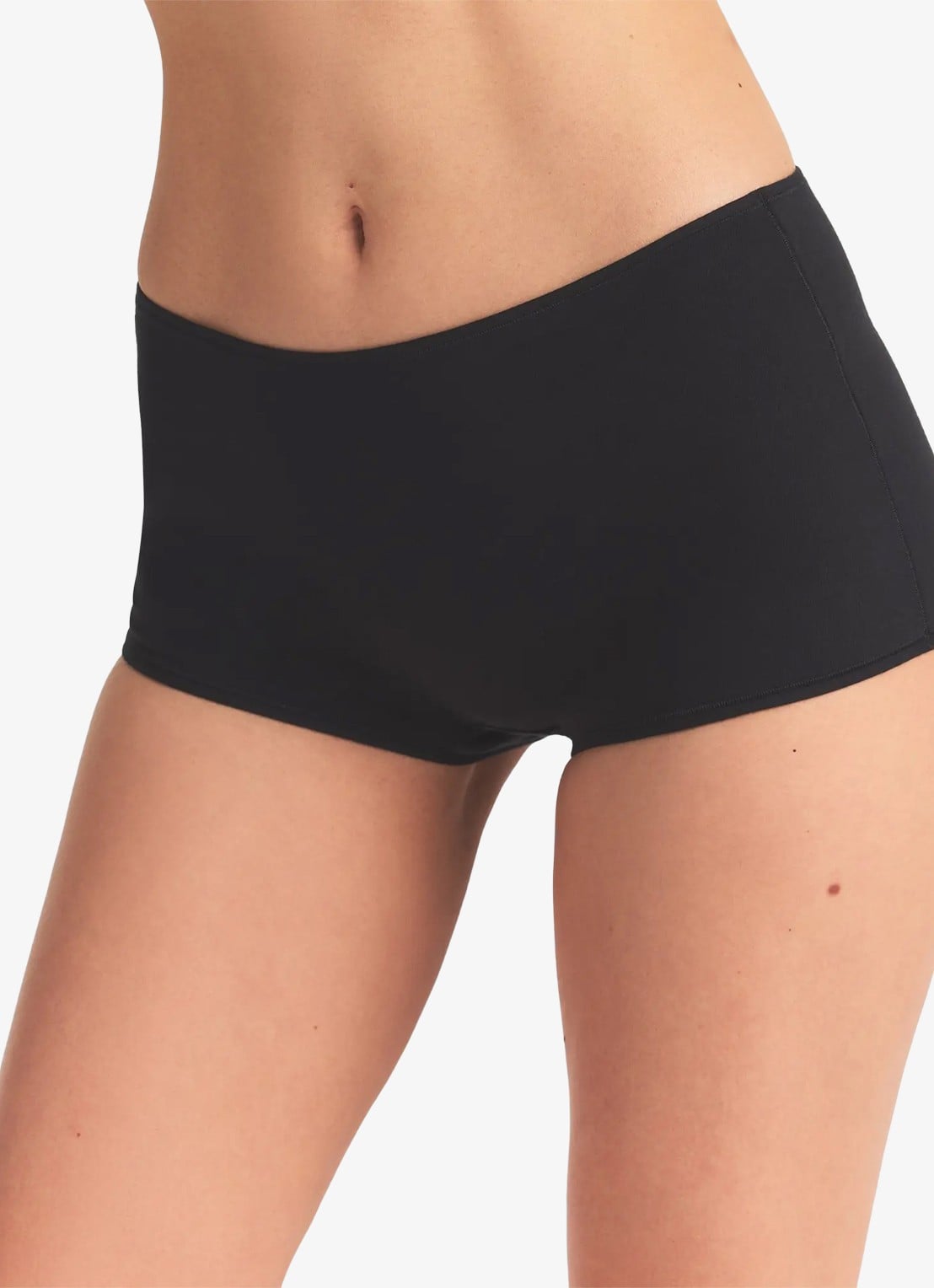 SKIMS Fits Everybody mid waisted shorty - detail zwart