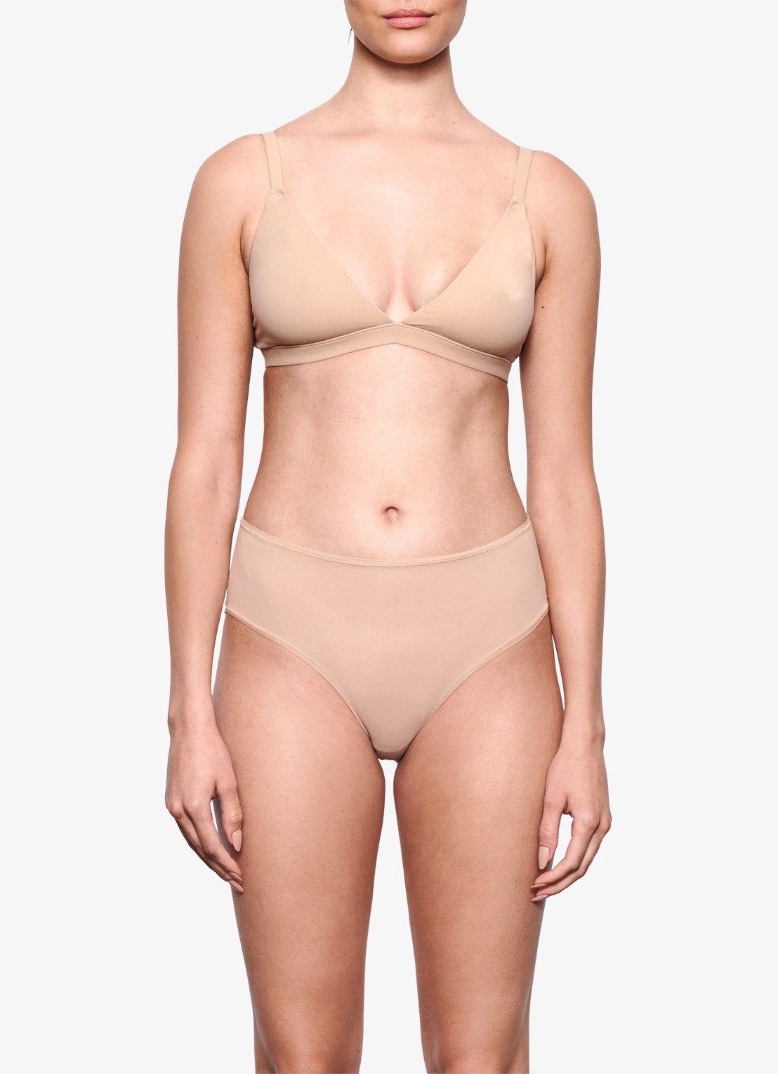 SKIMS Fits Everybody slip - detail 2 naturel