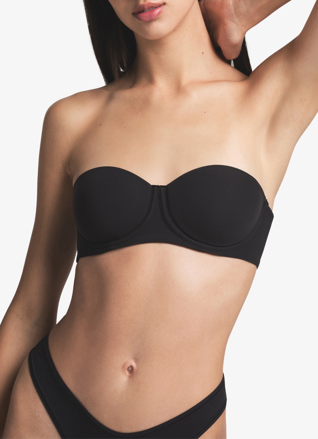 SKIMS Fits Everybody strapless bh  - detail 4 onyx