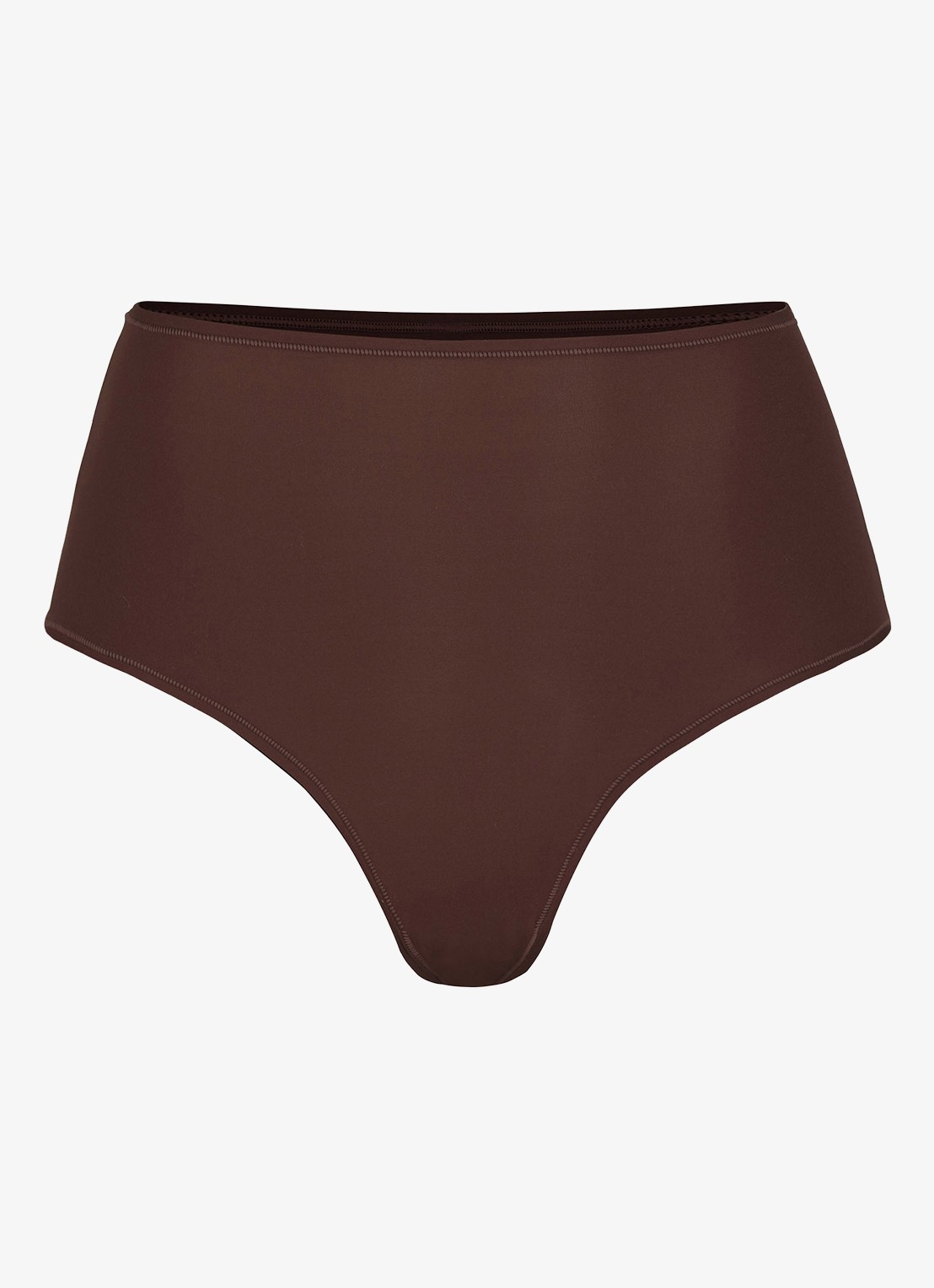 SKIMS Fits Everybody string - voorkant 2 chocoladebruin