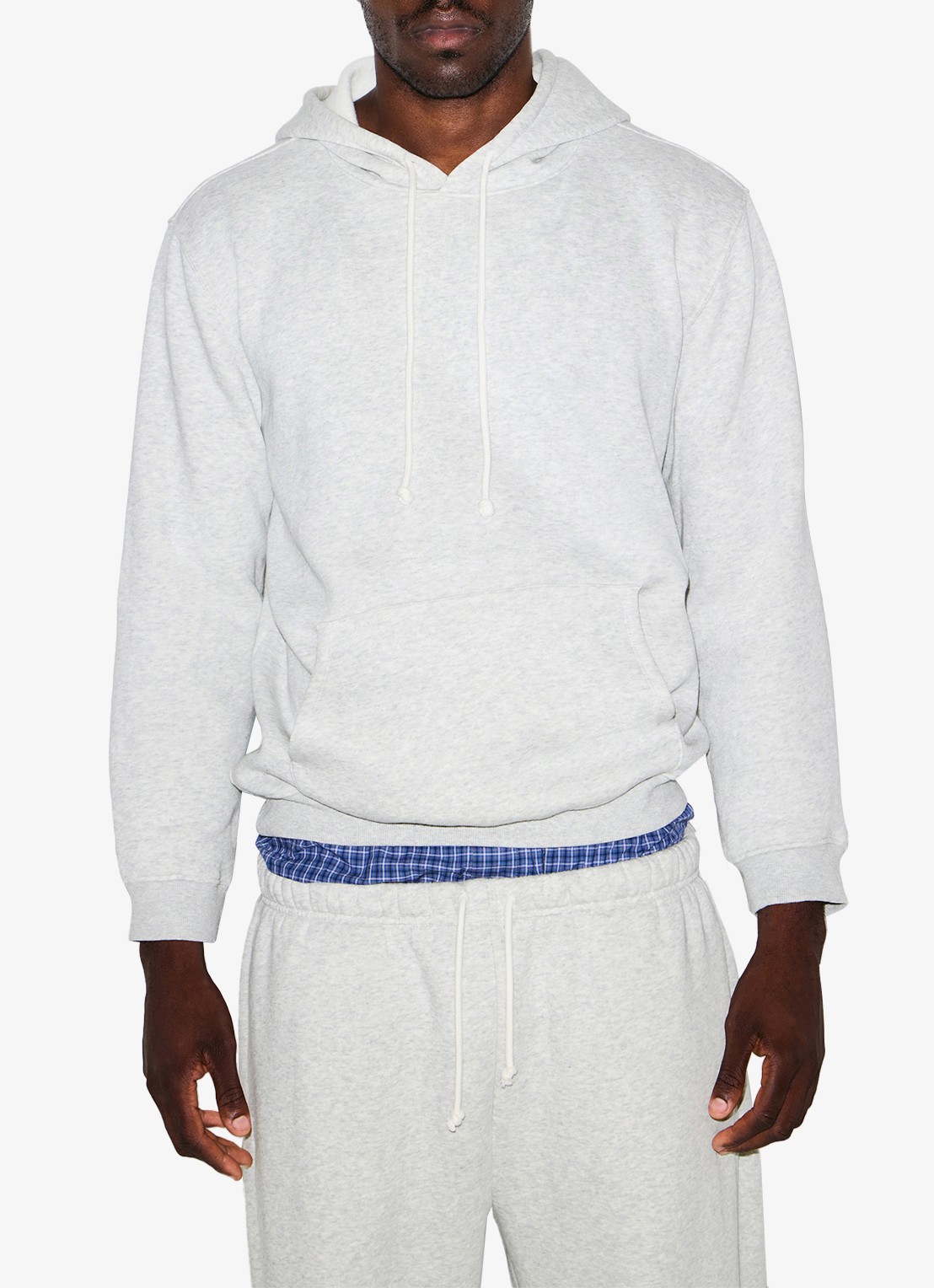SKIMS Fleece Lounge hoodie met kangoeroezak  - detail 2 lichtgrijs
