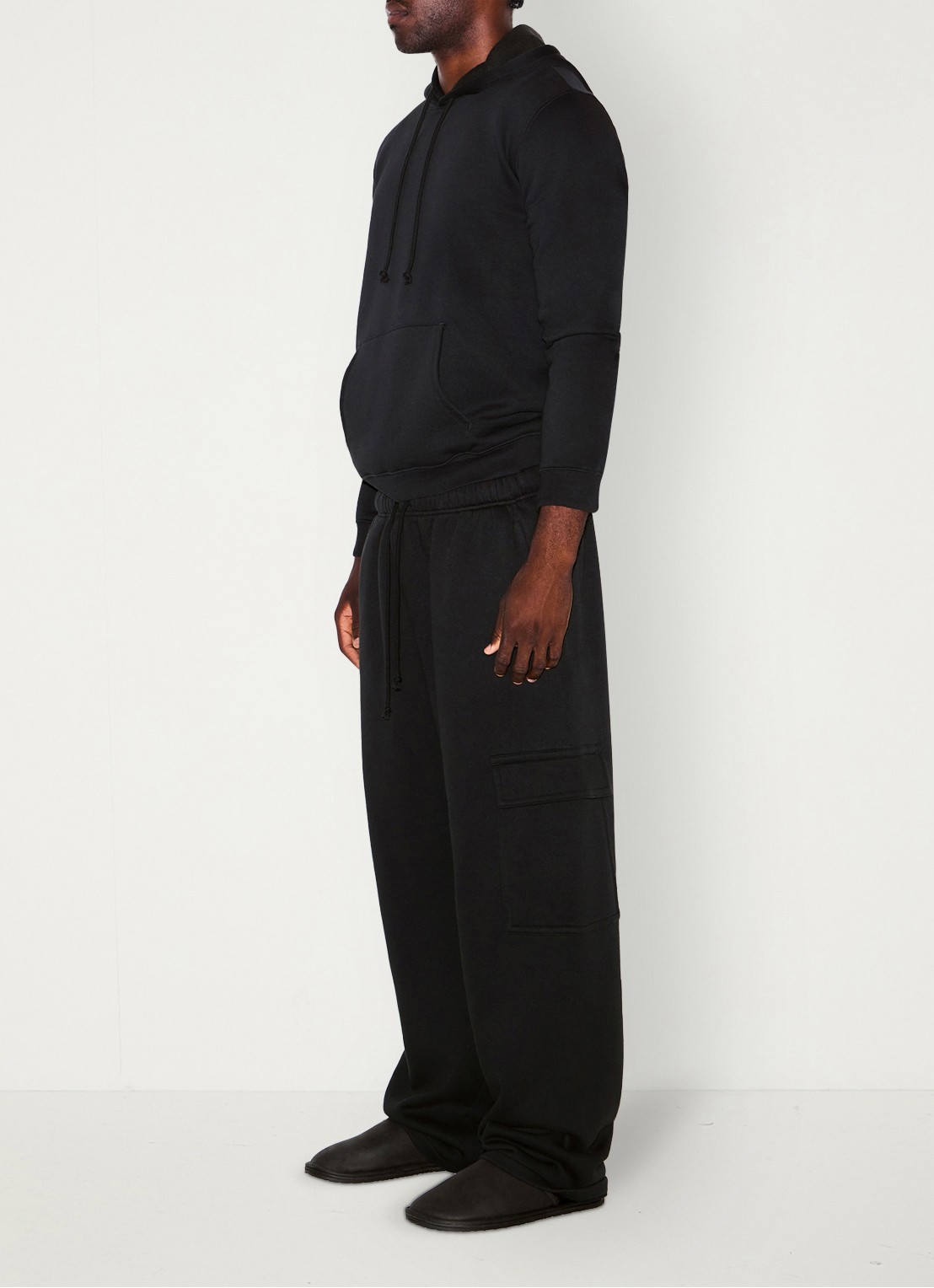 SKIMS Fleece Lounge hoodie met kangoeroezak  - detail 3 zwart