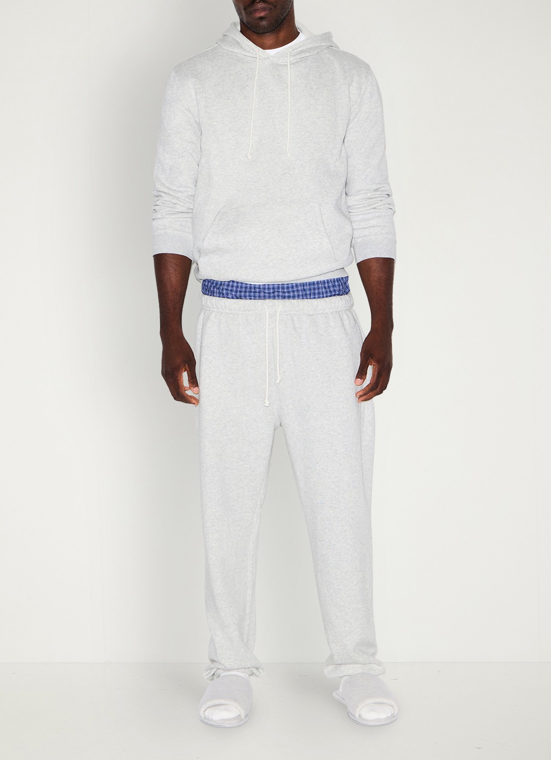 SKIMS Fleece Lounge joggingsbroek met steekzakken - detail 4 light heather grey
