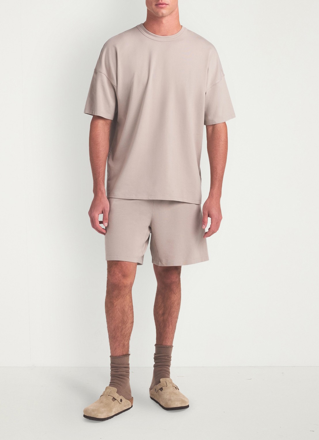 SKIMS Jersey Lounge straight fit korte jogginsbroek  - voorkant 6 beige