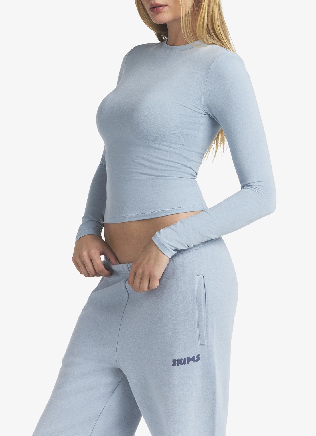 SKIMS Longsleeve met stretch - detail lichtblauw