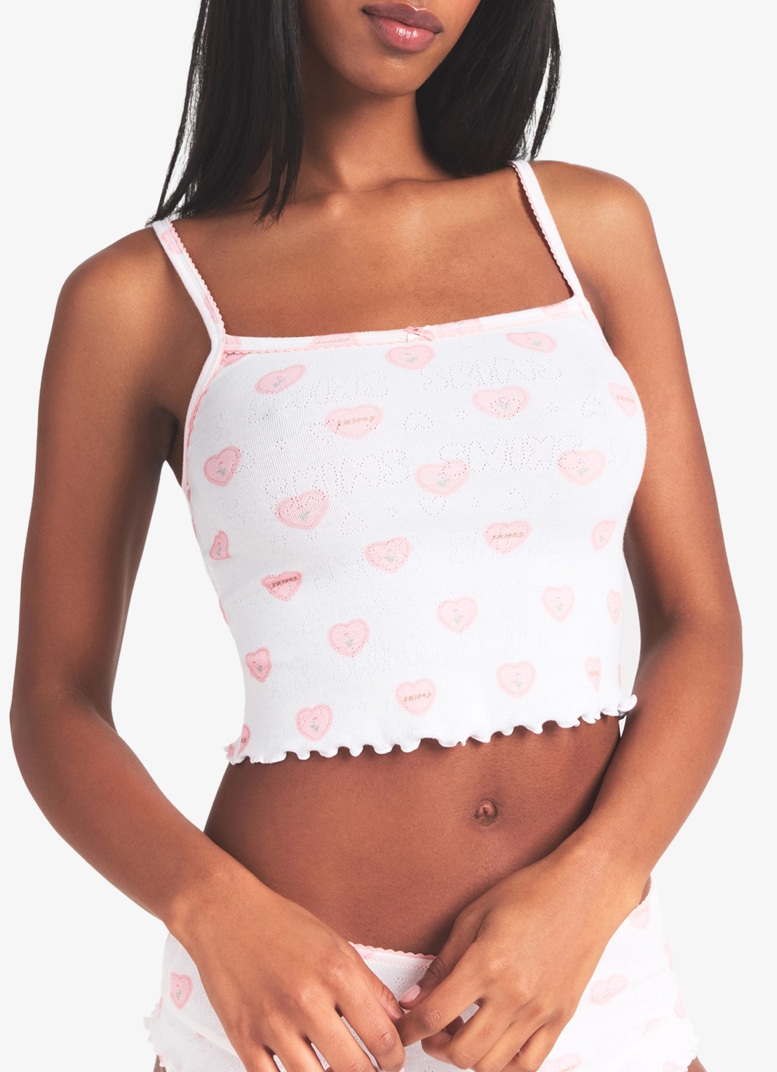 SKIMS Pointelle pyjamaset met print  - detail 3 snow lace hearts