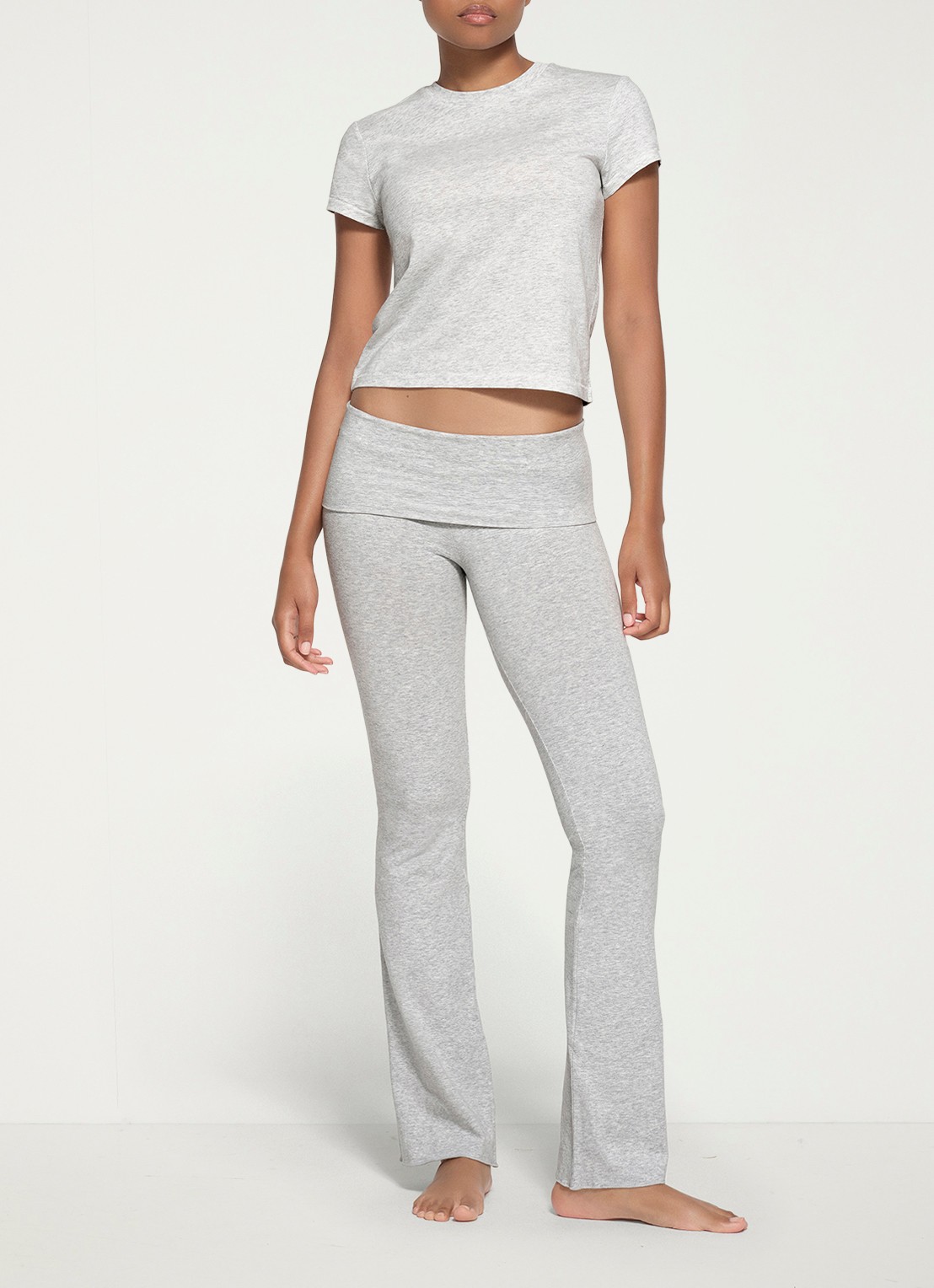 SKIMS Relaxed Tees T-shirt met ronde hals - detail lichtgrijs