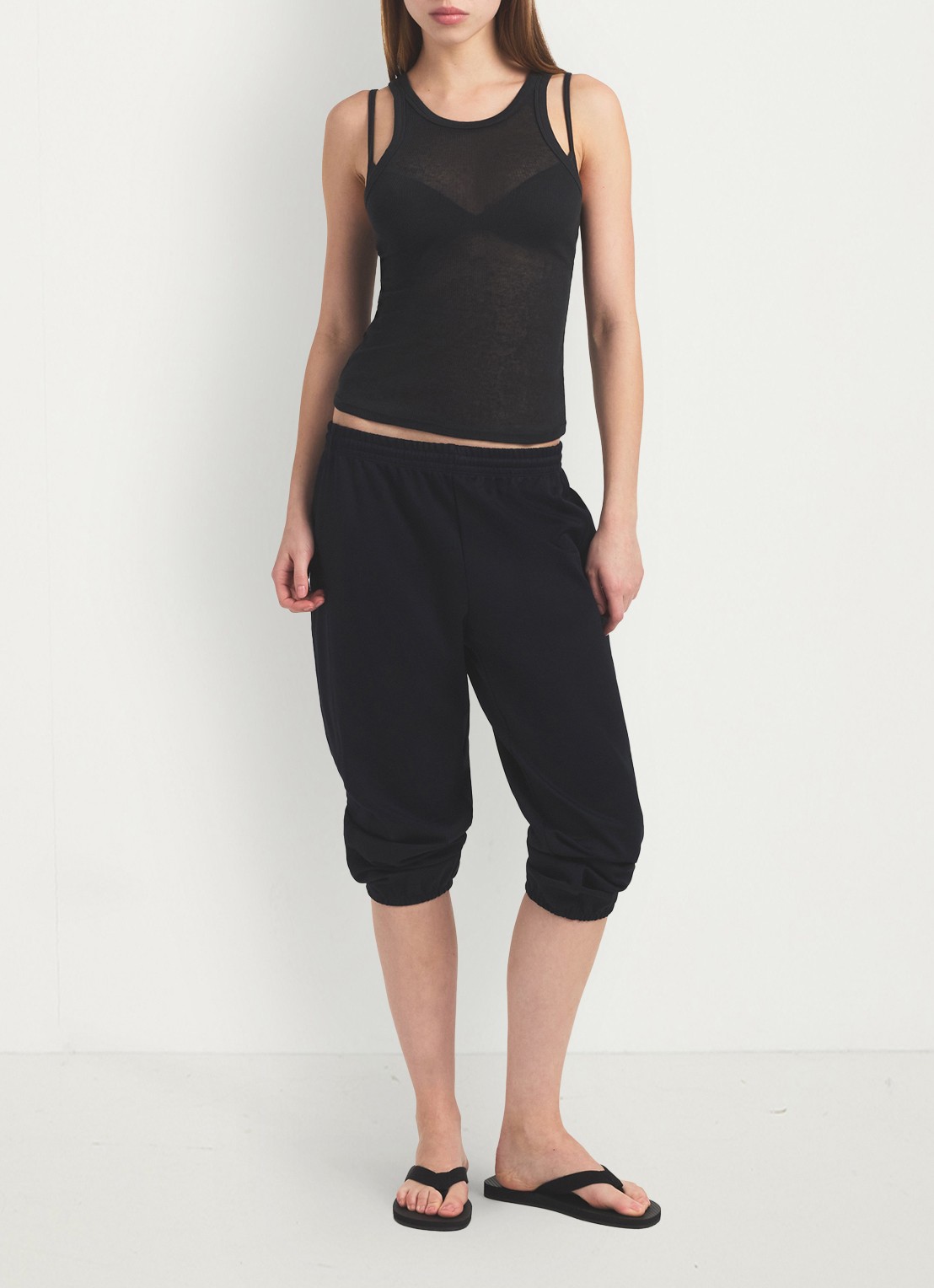 SKIMS Semi-transparante tanktop met ribstructuur - voorkant 3 zwart