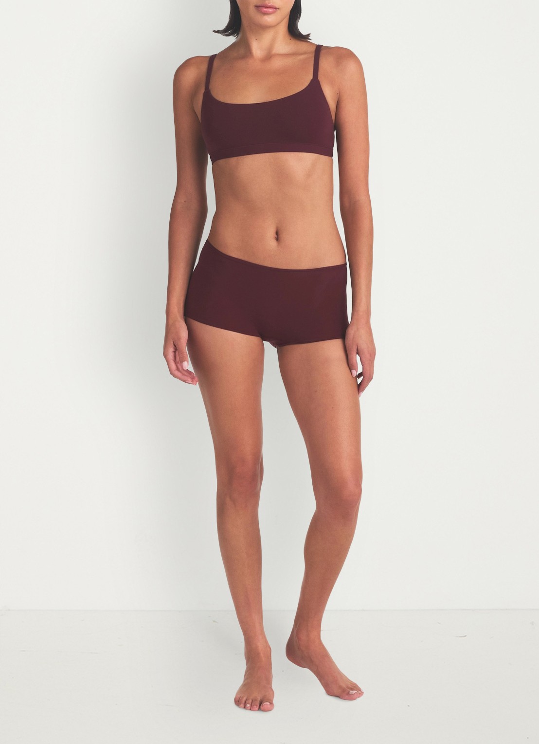 SKIMS Shorts met stretch - voorkant 5 donkerrood