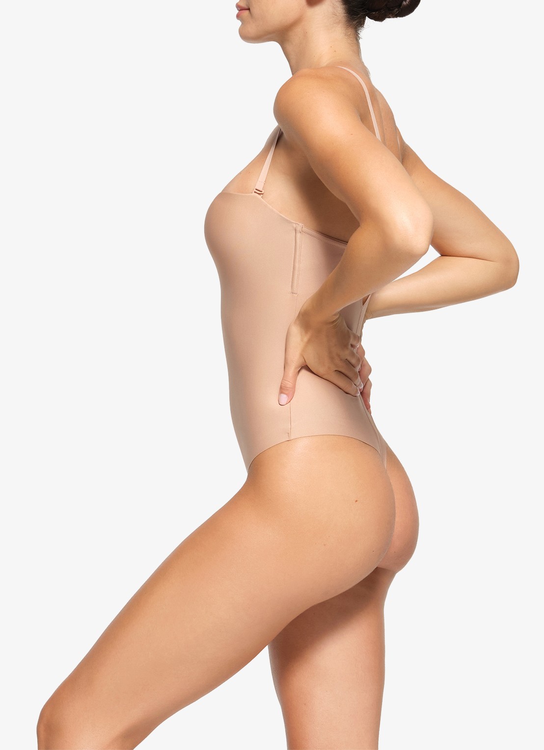 SKIMS Skims Body corrigerende stringbody met beugel - detail 3 beige