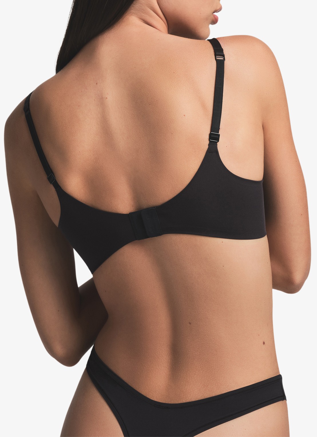 SKIMS Skims Ultimate Teardrop push up bh  - achterkant 4 zwart