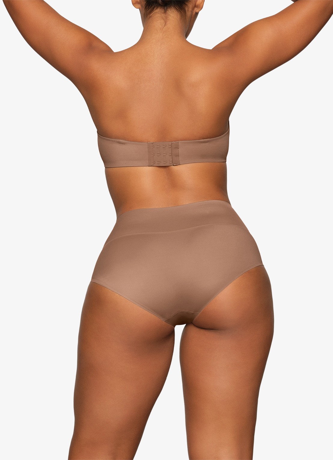 SKIMS Smoothing Intimates high waisted slip - achterkant 2 bruin