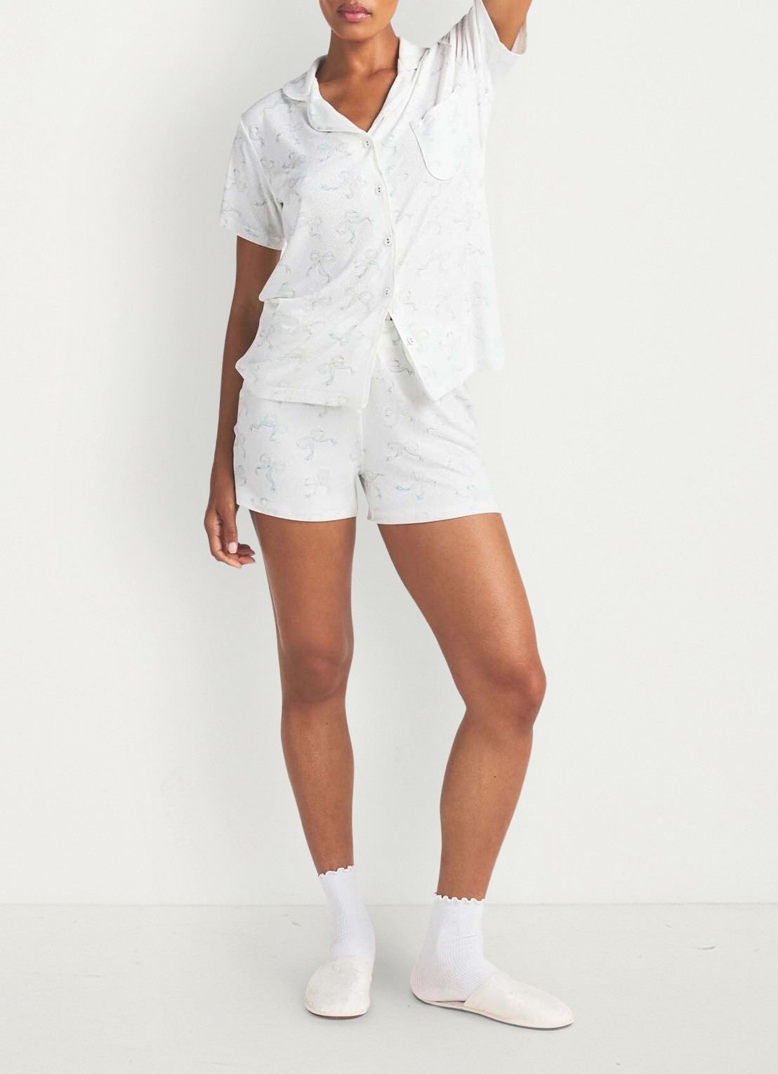 SKIMS Soft Lounge pyjamaset met ribstructuur - voorkant 2 ivoor