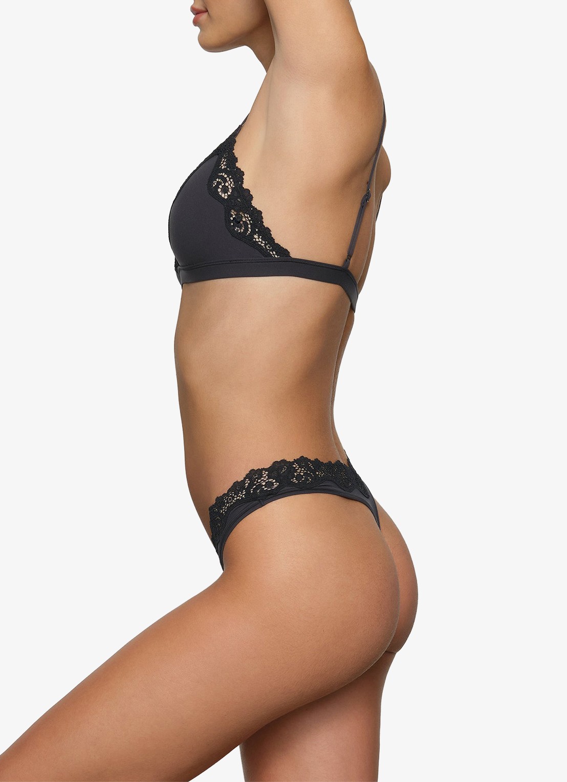 SKIMS Tanga met kant - detail 4 zwart