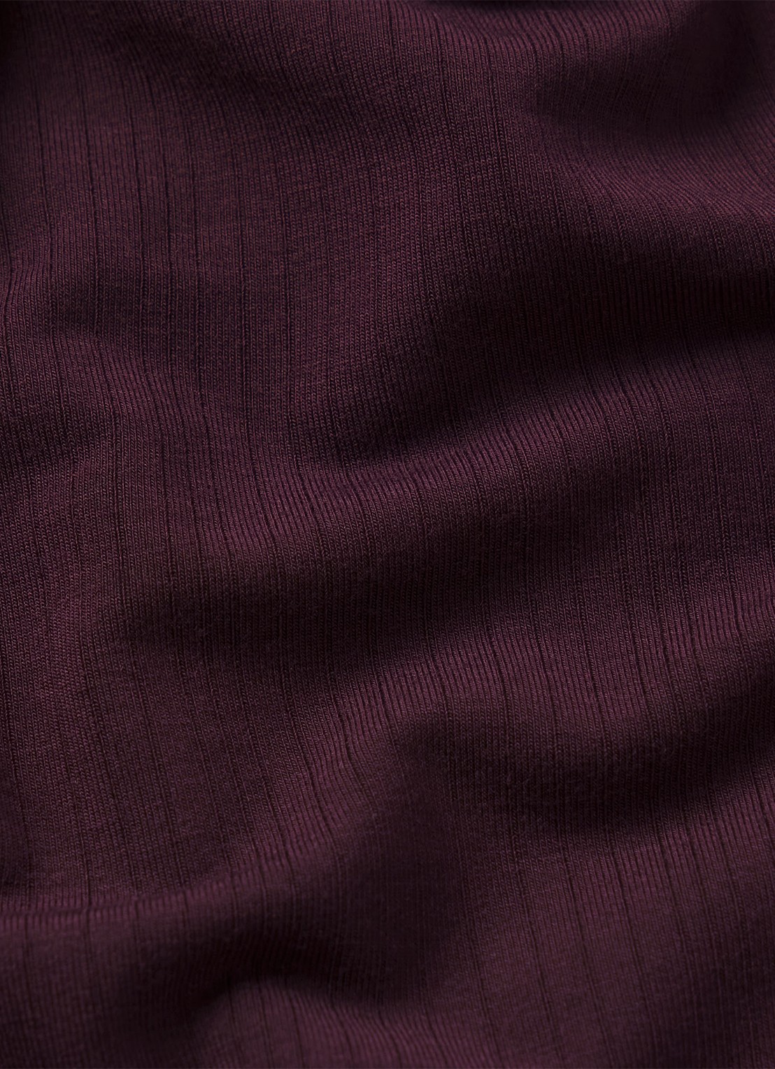 SKIMS Wikkeltop met V-hals - detail 6 aubergine