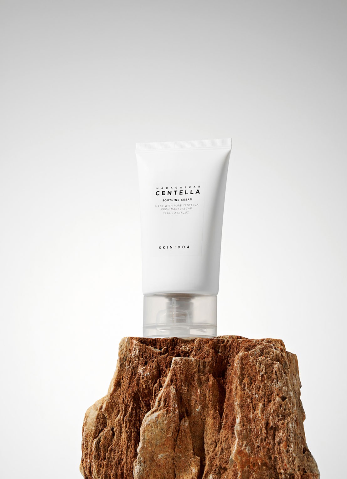 Skin1004  Madagascar Centella Soothing Cream - dagcrème  - detail 2 undefined