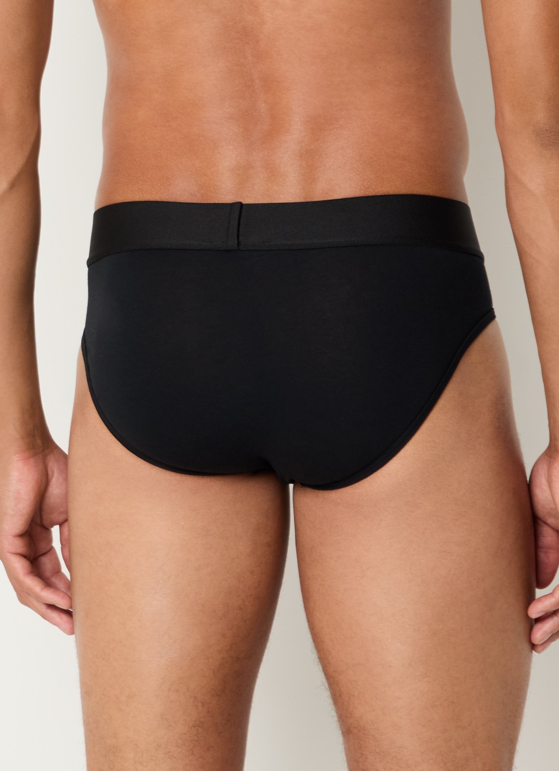 Slip met logoband - achterkant zwart