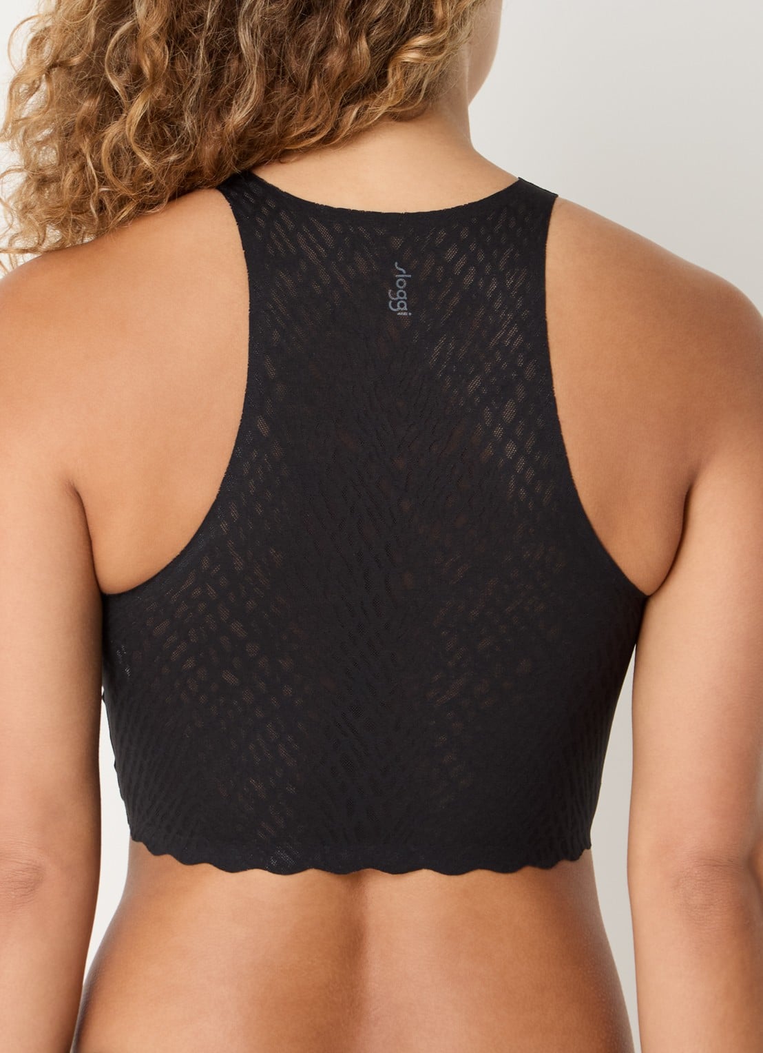 Sloggi Bliss naadloze crop top  - achterkant 3 zwart