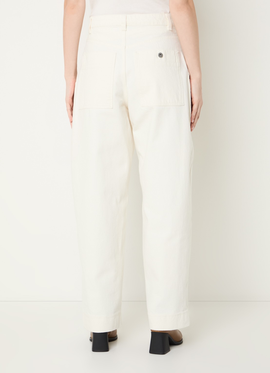 Soeur Kurt high waist loose fit jeans met gekleurde wassing - achterkant ivoor