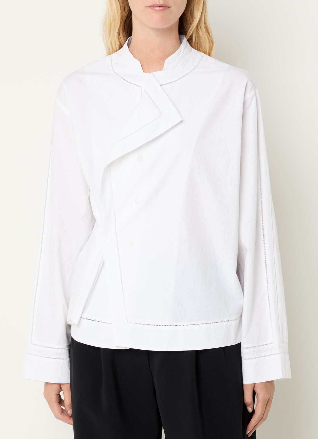 Soeur Lorraine blouse met opstaande kraag - detail wit