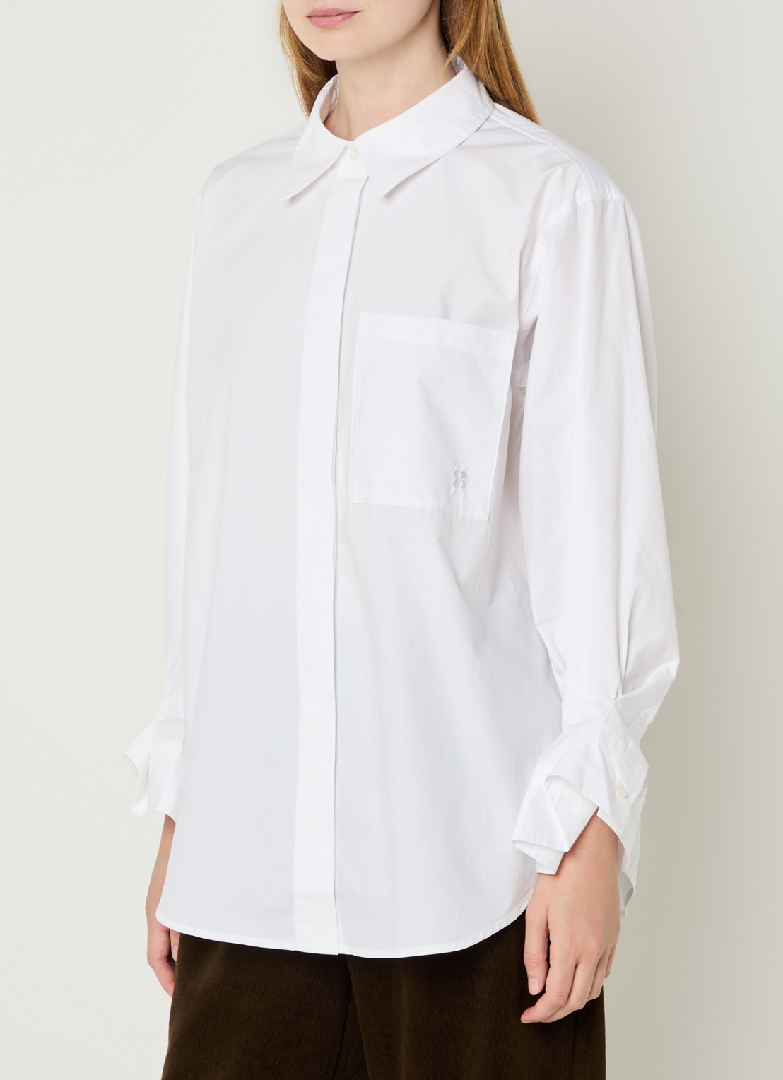 Sofie Schnoor Abby blouse met borstzak - detail 2 gebroken wit