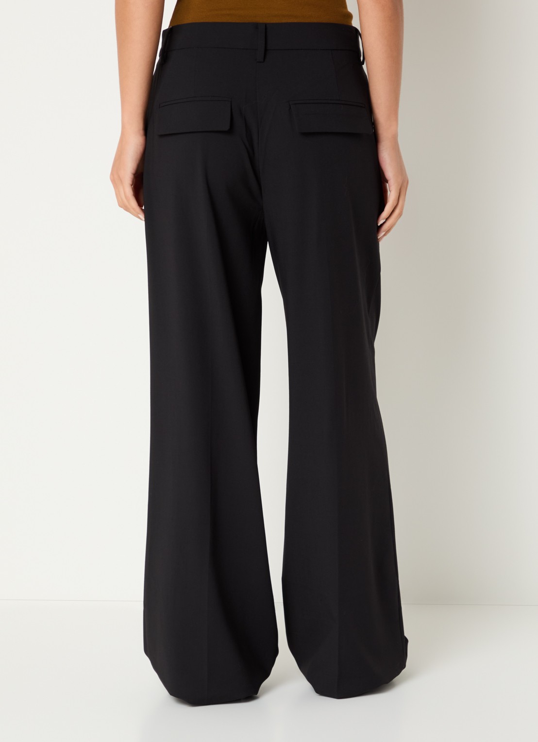 Sofie Schnoor Alessandra high waist wide leg pantalon met steekzakken - achterkant 2 zwart