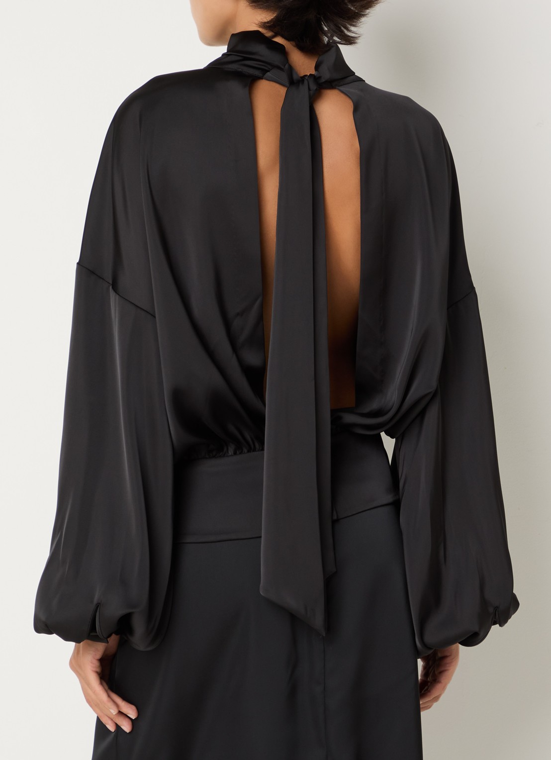 Sofie Schnoor Ambersw blouse met strikkraag - detail zwart