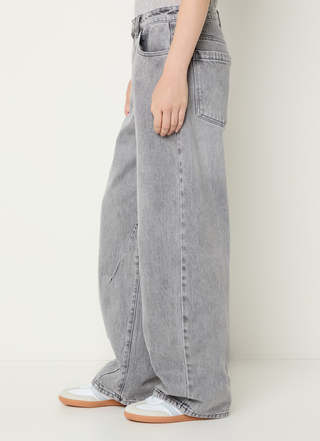 Sofie Schnoor Havana high waist wide leg jeans met steekzakken - detail 4 grijs
