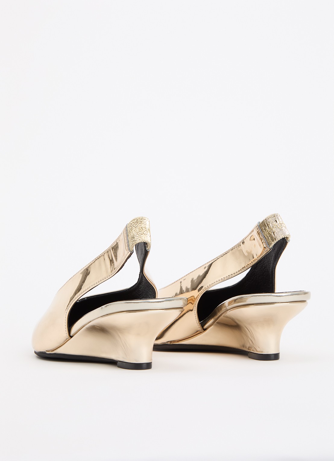Sofie Schnoor Heldisw slingback van leer met metallic finish - achterkant 2 goud