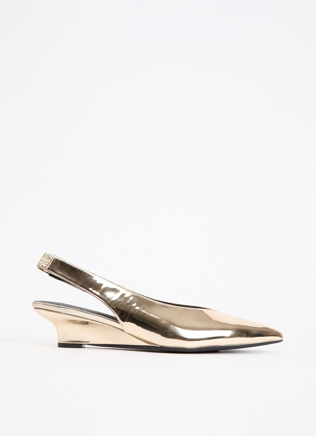 Sofie Schnoor Heldisw slingback van leer met metallic finish - voorkant goud