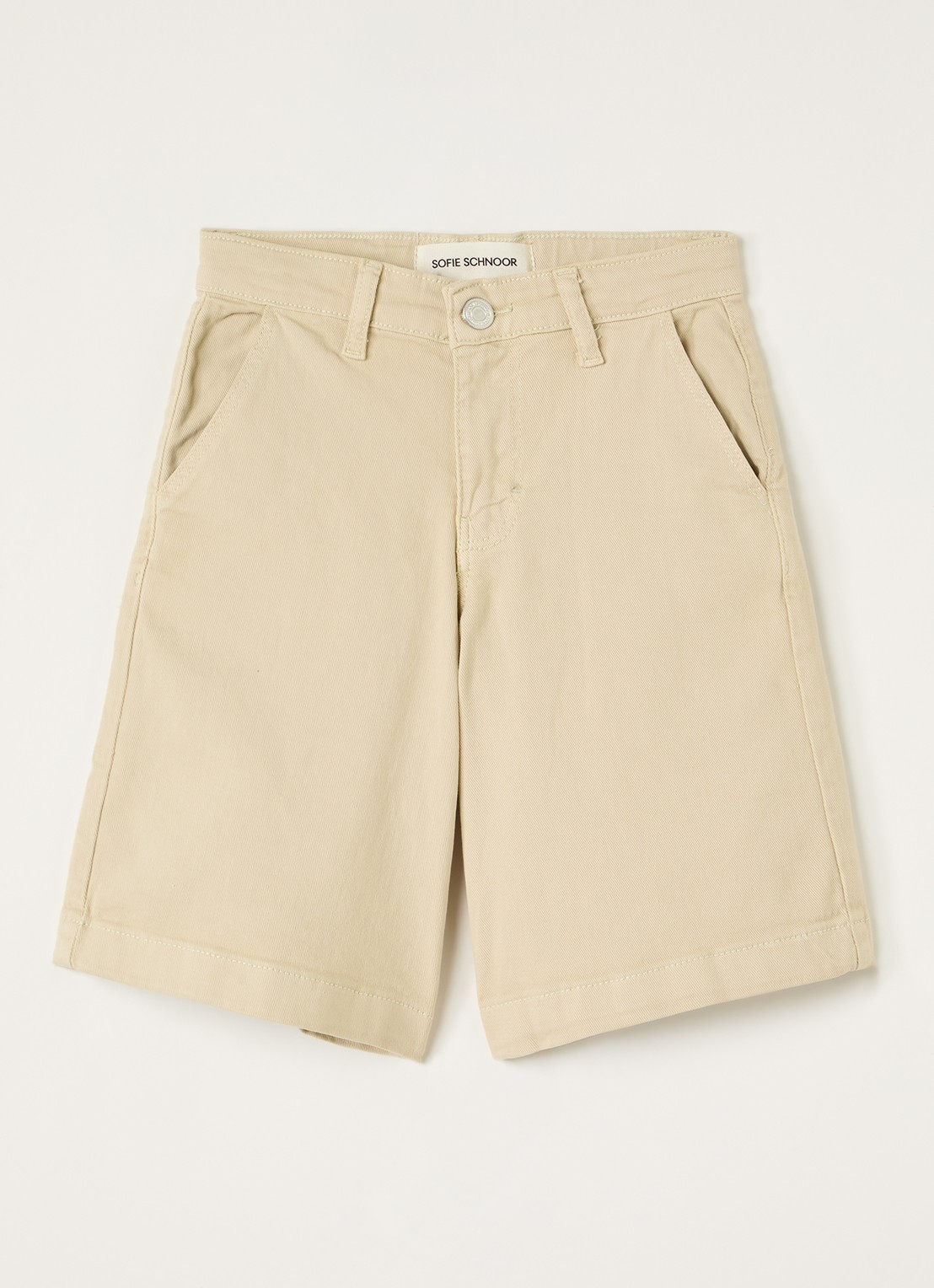 Sofie Schnoor Ivonne straight fit korte broek van denim - voorkant 2 beige