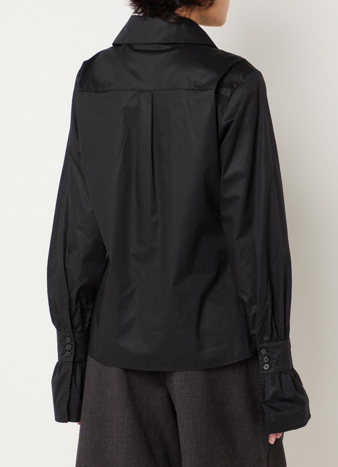 Sofie Schnoor Izabellasw blouse met kraag - achterkant 4 zwart