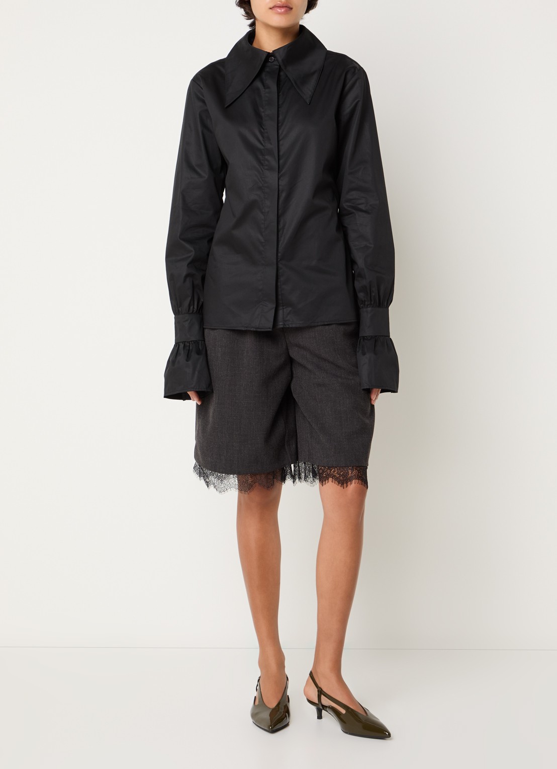Sofie Schnoor Izabellasw blouse met kraag - voorkant 3 zwart