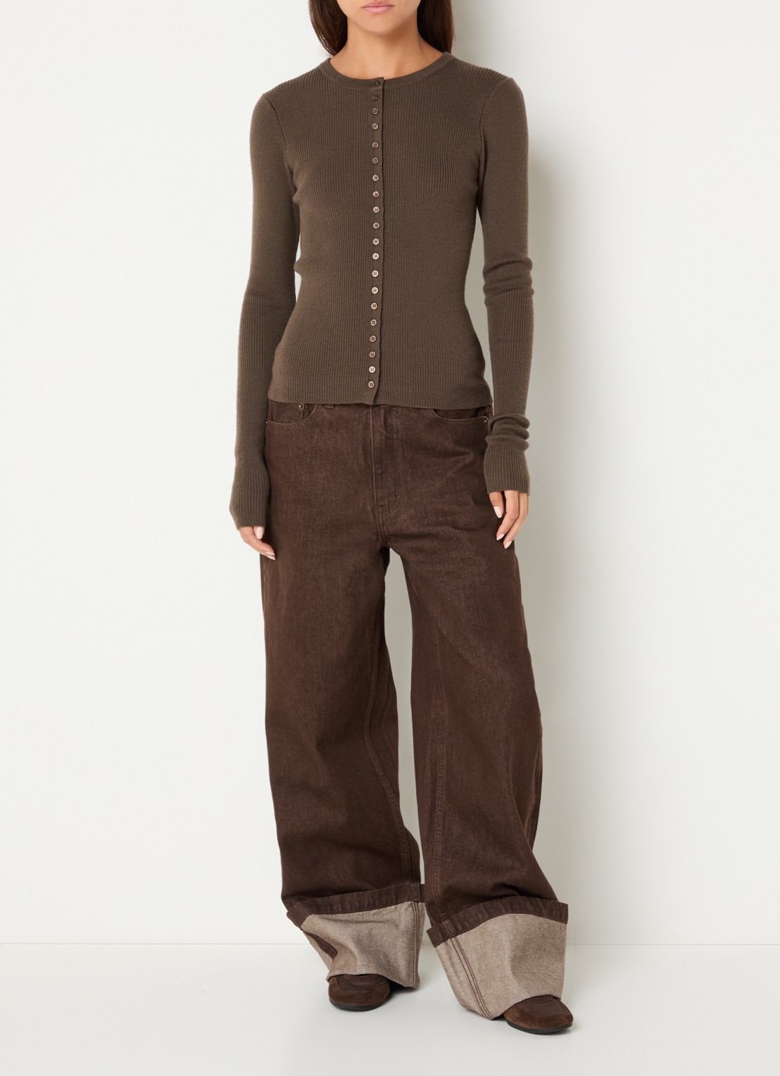 Sofie Schnoor Jules ribgebreid vest - voorkant 3 bruin