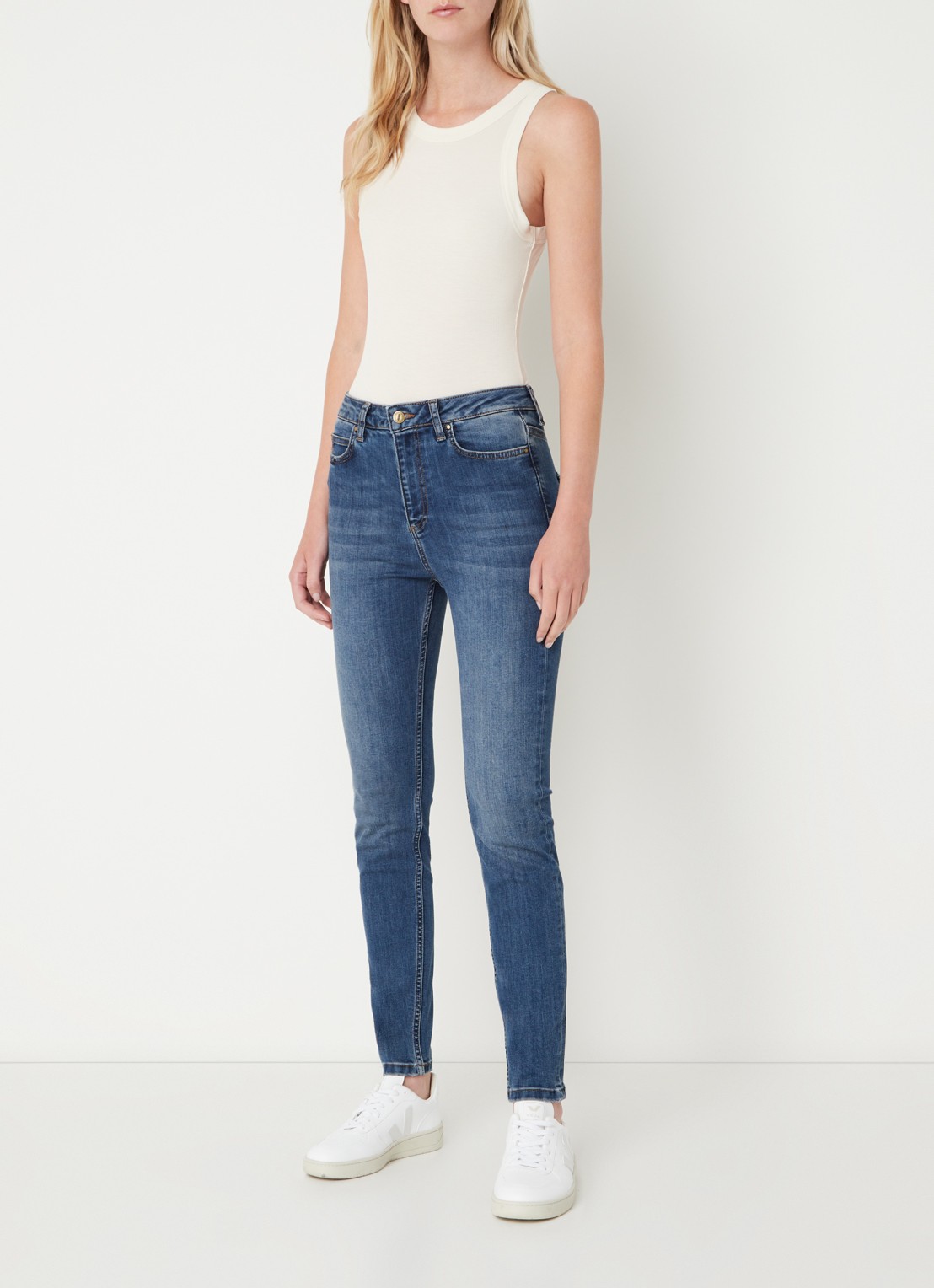 Sofie Schnoor Julliesw tanktop met ribstructuur - voorkant 4 creme
