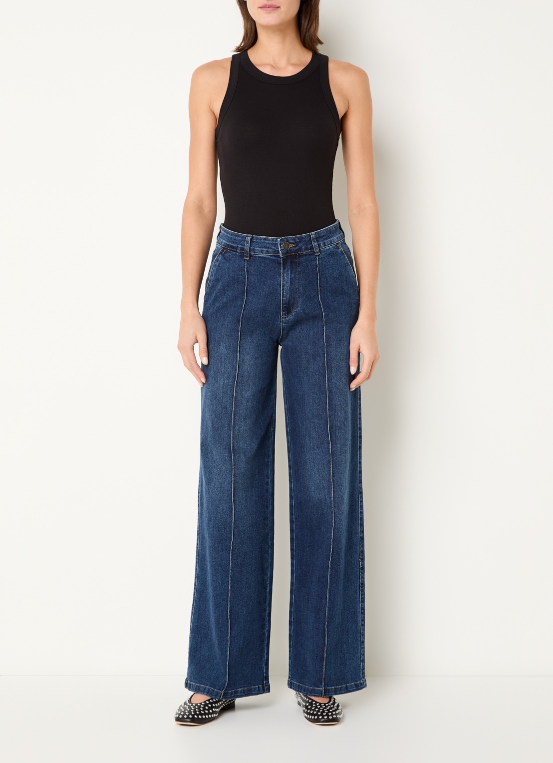 Sofie Schnoor Julliesw tanktop met ribstructuur - voorkant 2 zwart