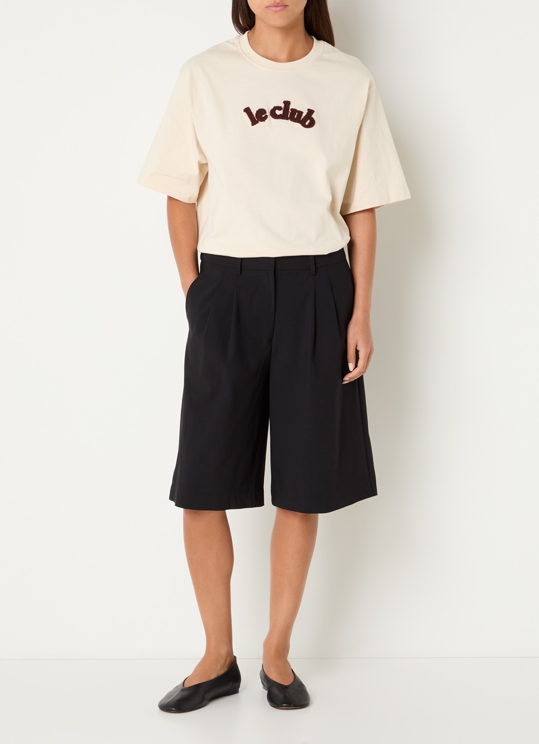 Sofie Schnoor Mae oversized T-shirt met borduring - voorkant 3 creme